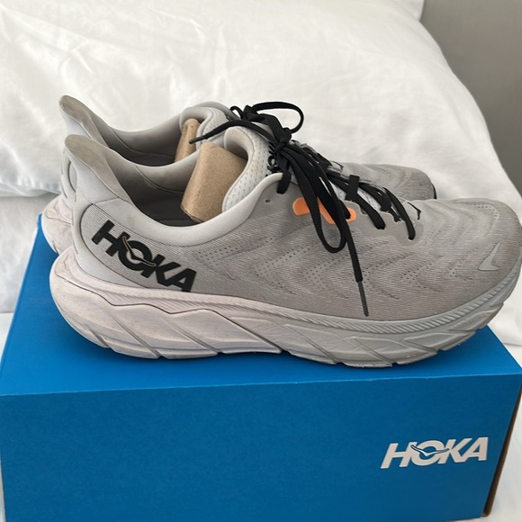 Hoka M Arahi 6 stability‎ Running Shoes size 9.5D - Picture 1 of 8